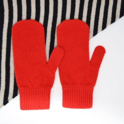 Red Lambswool mittens